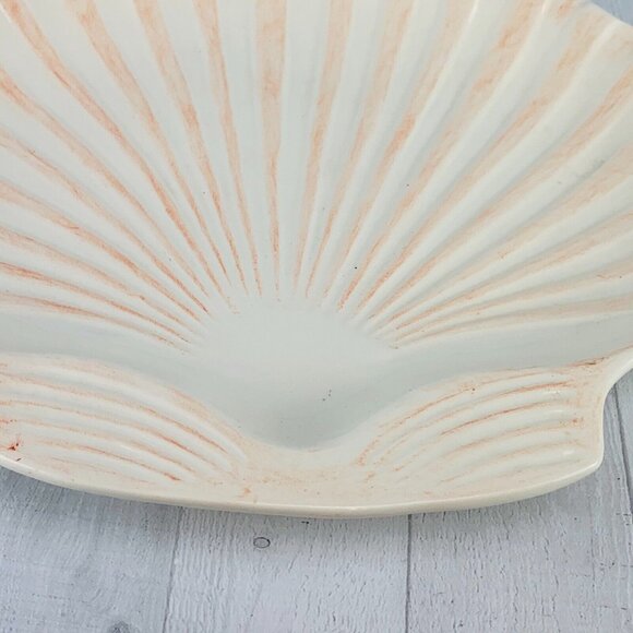 Boston Warehouse 2006 Large SCALLOPED SHELL Design Ceramic Serving Platter Dish - Picture 4 of 8